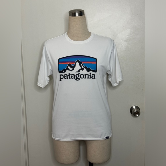 Men’s Patagonia Tee - Picture 1 of 5